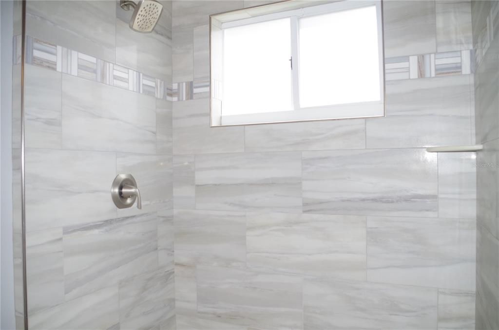 For Rent: $2,300 (3 beds, 2 baths, 1501 Square Feet)