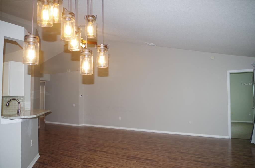 For Rent: $2,300 (3 beds, 2 baths, 1501 Square Feet)