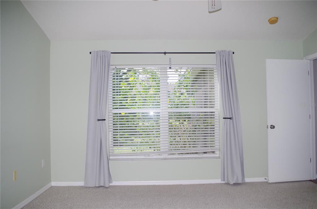 For Rent: $2,300 (3 beds, 2 baths, 1501 Square Feet)