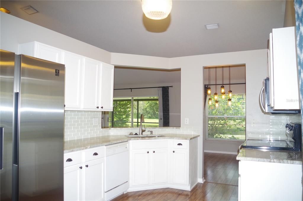 For Rent: $2,300 (3 beds, 2 baths, 1501 Square Feet)