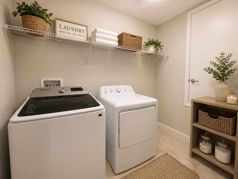 В аренду: $3,000 (3 спален, 2 ванн, 2137 Квадратных фут)