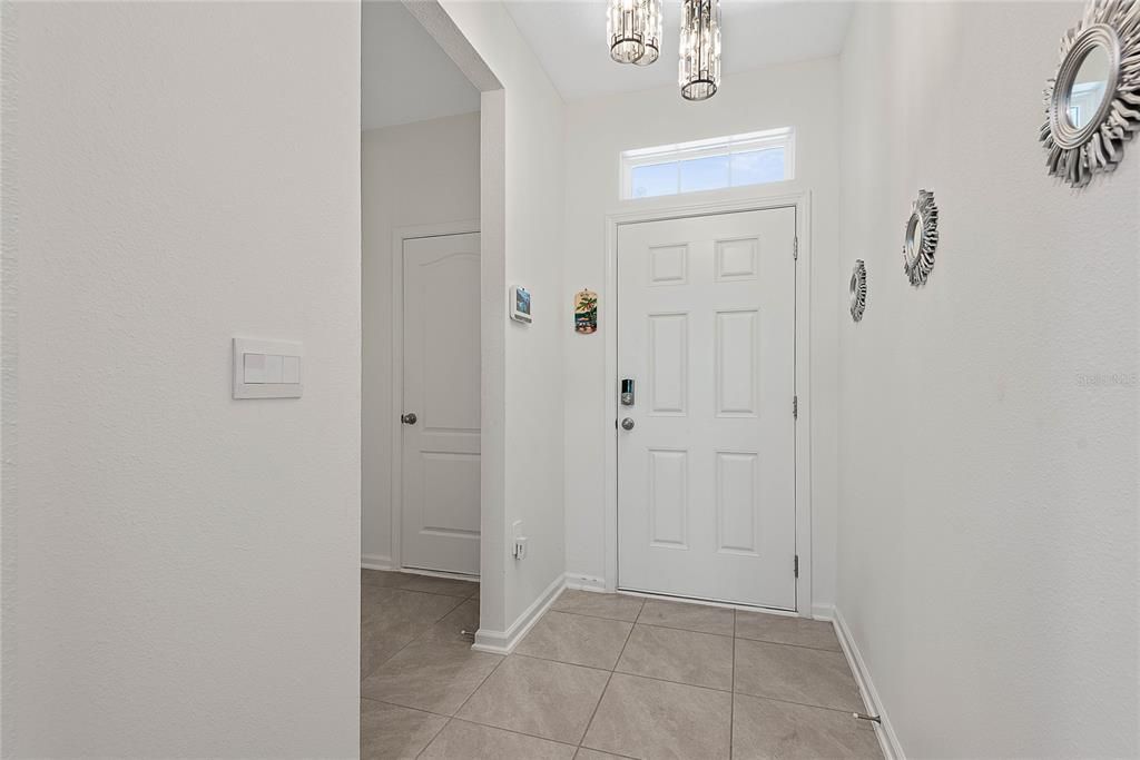 For Sale: $254,900 (3 beds, 2 baths, 1758 Square Feet)