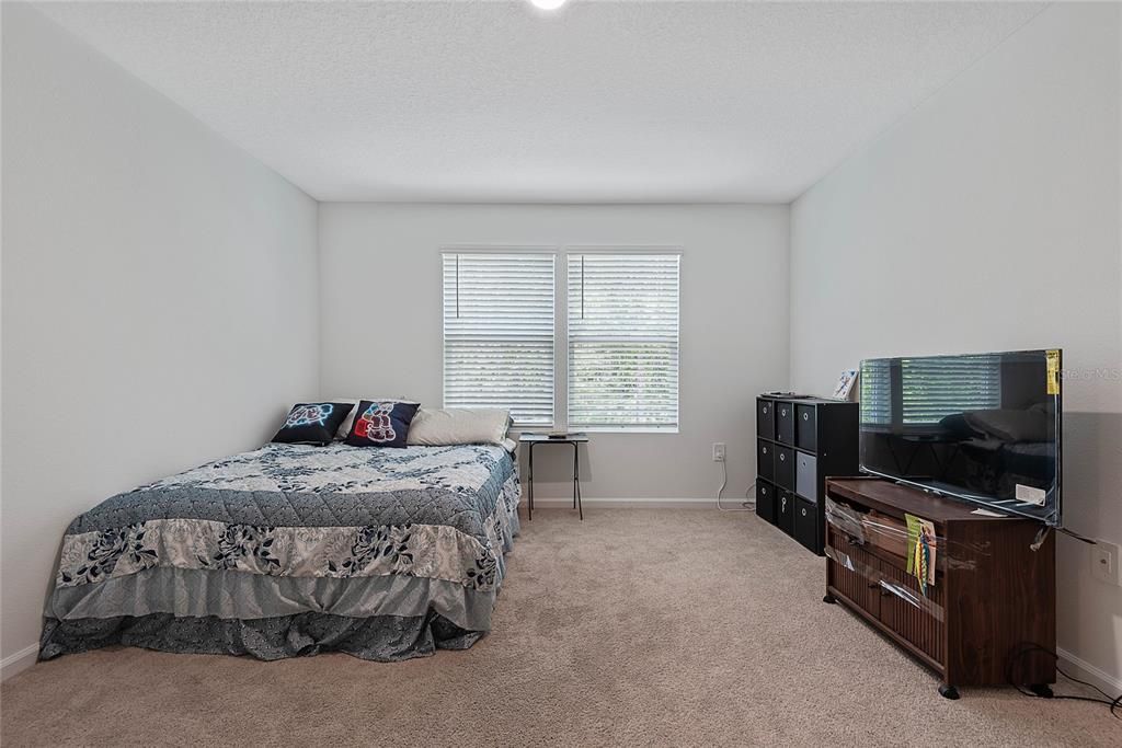 For Sale: $254,900 (3 beds, 2 baths, 1758 Square Feet)