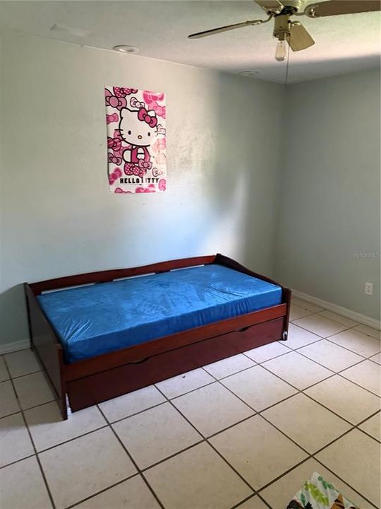For Sale: $229,900 (3 beds, 2 baths, 1696 Square Feet)