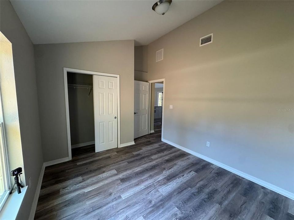For Rent: $2,200 (3 beds, 2 baths, 1393 Square Feet)