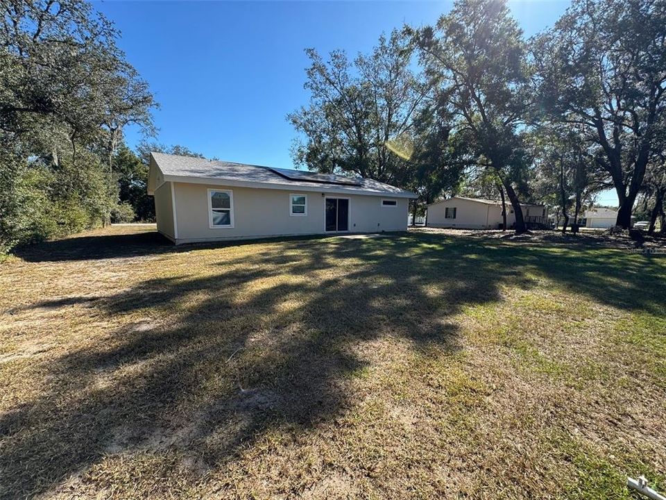 For Rent: $2,200 (3 beds, 2 baths, 1393 Square Feet)