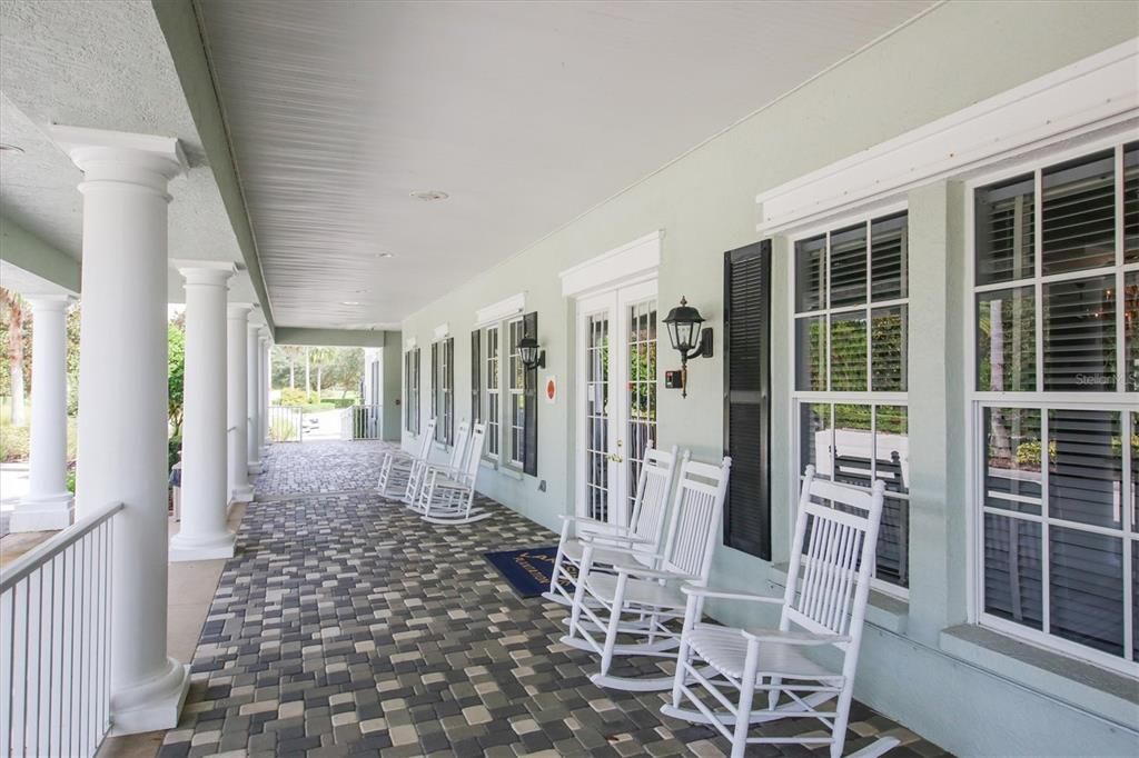 For Sale: $339,900 (3 beds, 2 baths, 1925 Square Feet)