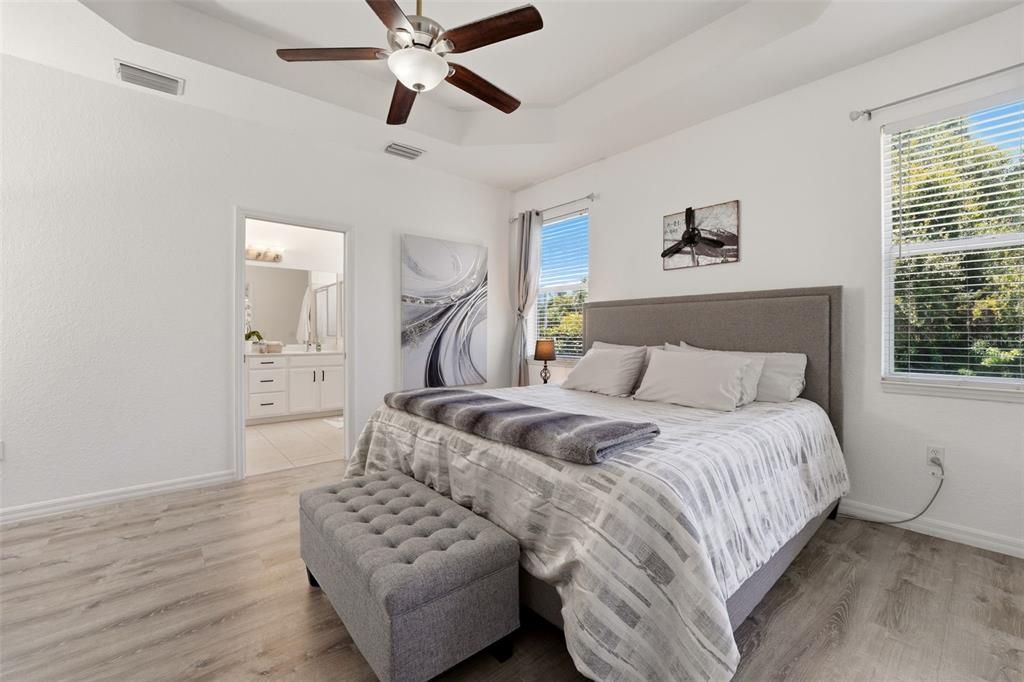 For Sale: $339,900 (3 beds, 2 baths, 1925 Square Feet)