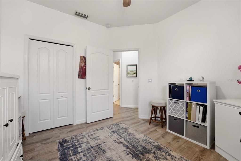 For Sale: $339,900 (3 beds, 2 baths, 1925 Square Feet)