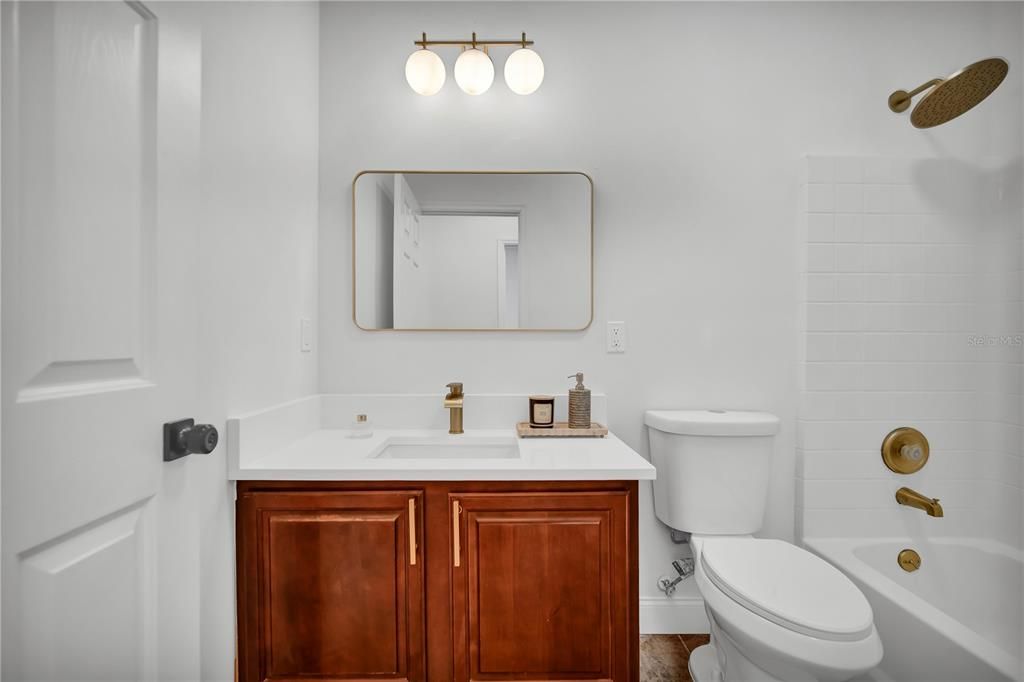 For Sale: $399,990 (3 beds, 2 baths, 1753 Square Feet)