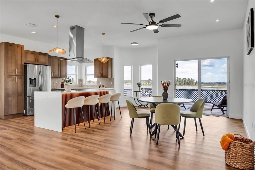 For Sale: $399,990 (3 beds, 2 baths, 1753 Square Feet)