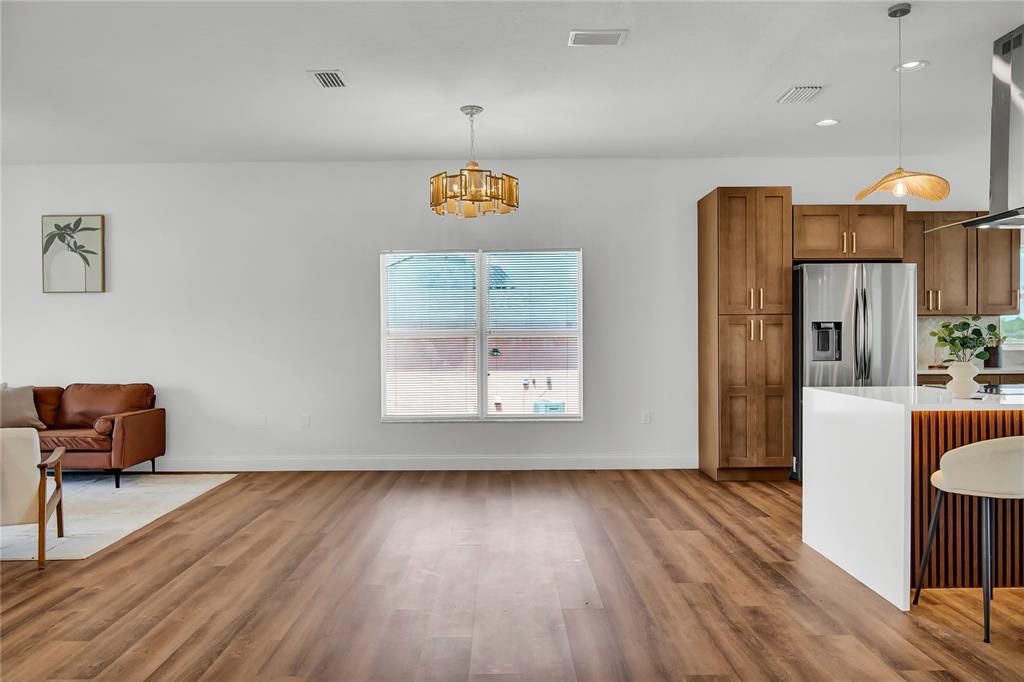 For Sale: $399,990 (3 beds, 2 baths, 1753 Square Feet)
