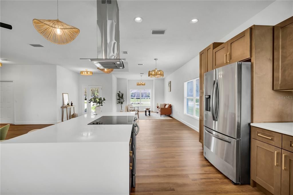 For Sale: $399,990 (3 beds, 2 baths, 1753 Square Feet)