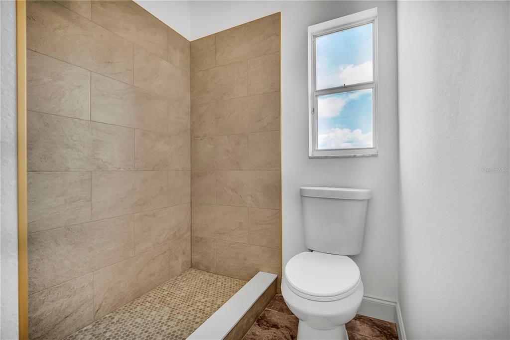 For Sale: $399,990 (3 beds, 2 baths, 1753 Square Feet)