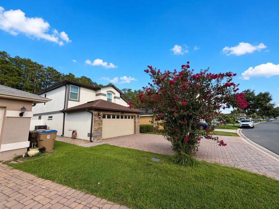 En Venta: $450,000 (4 camas, 2 baños, 2485 Pies cuadrados)