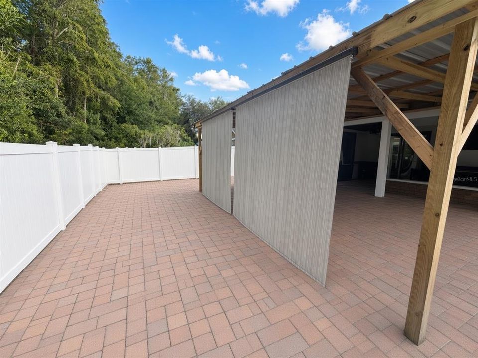 En Venta: $450,000 (4 camas, 2 baños, 2485 Pies cuadrados)