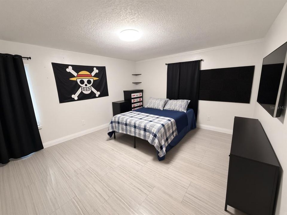 En Venta: $450,000 (4 camas, 2 baños, 2485 Pies cuadrados)