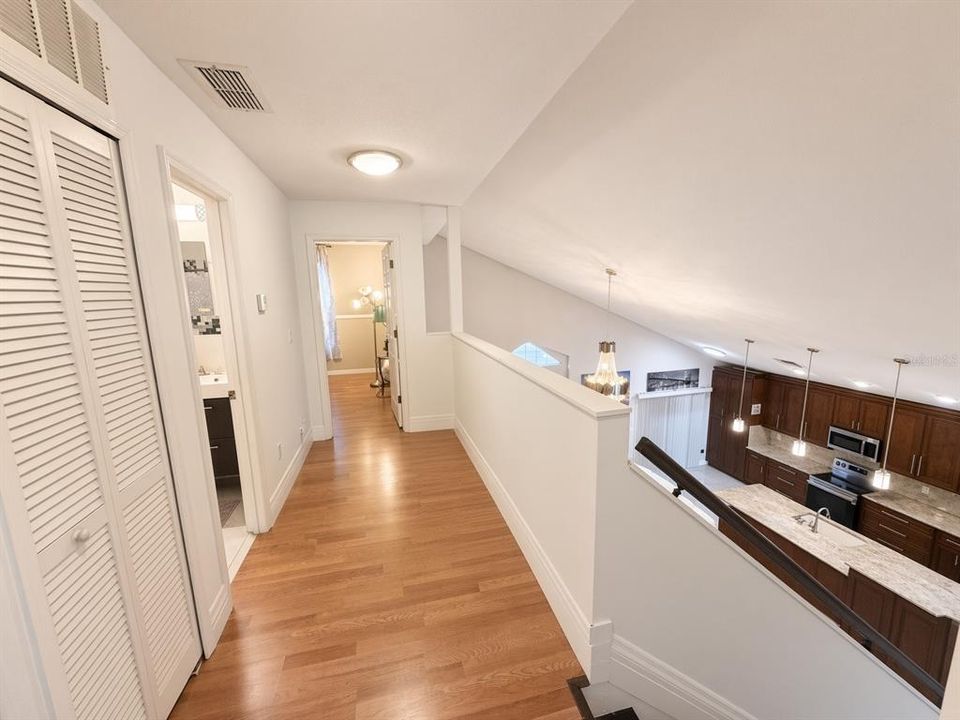 En Venta: $450,000 (4 camas, 2 baños, 2485 Pies cuadrados)