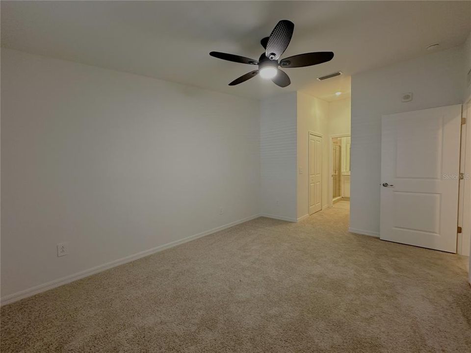 For Sale: $269,900 (2 beds, 2 baths, 1438 Square Feet)