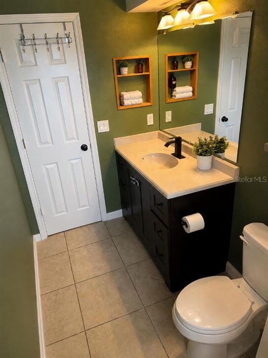 For Sale: $349,999 (3 beds, 2 baths, 1550 Square Feet)