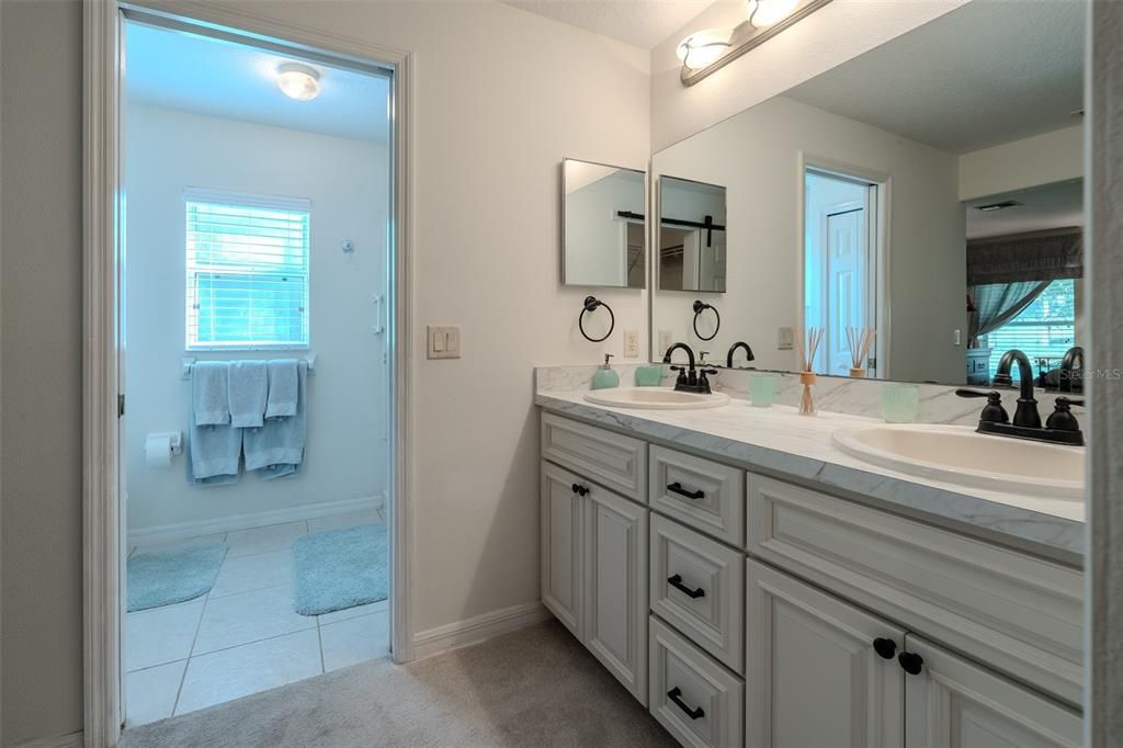 For Sale: $279,000 (3 beds, 2 baths, 1647 Square Feet)