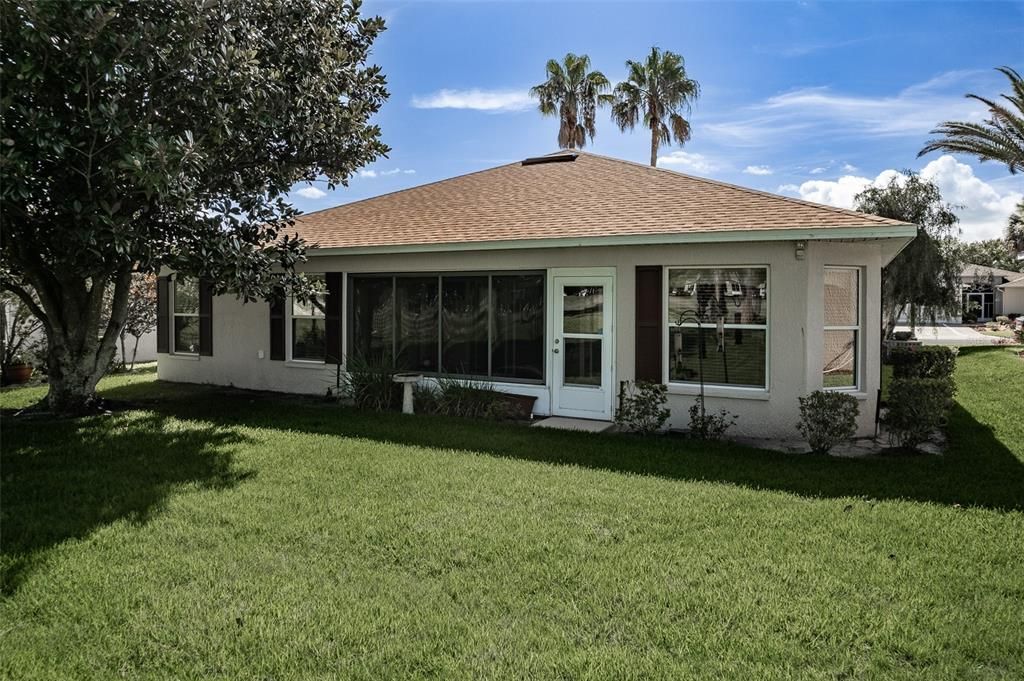 For Sale: $279,000 (3 beds, 2 baths, 1647 Square Feet)