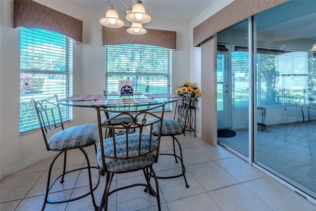For Sale: $279,000 (3 beds, 2 baths, 1647 Square Feet)