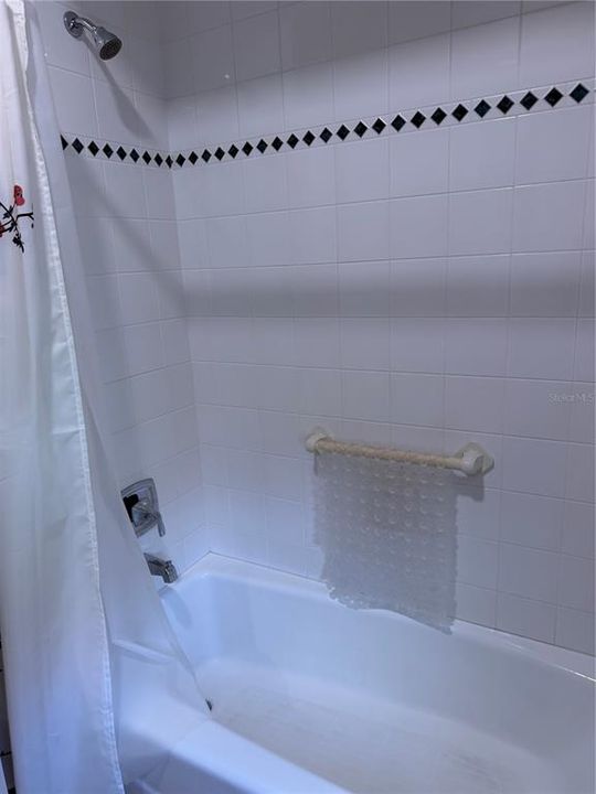 В аренду: $3,295 (3 спален, 2 ванн, 2517 Квадратных фут)
