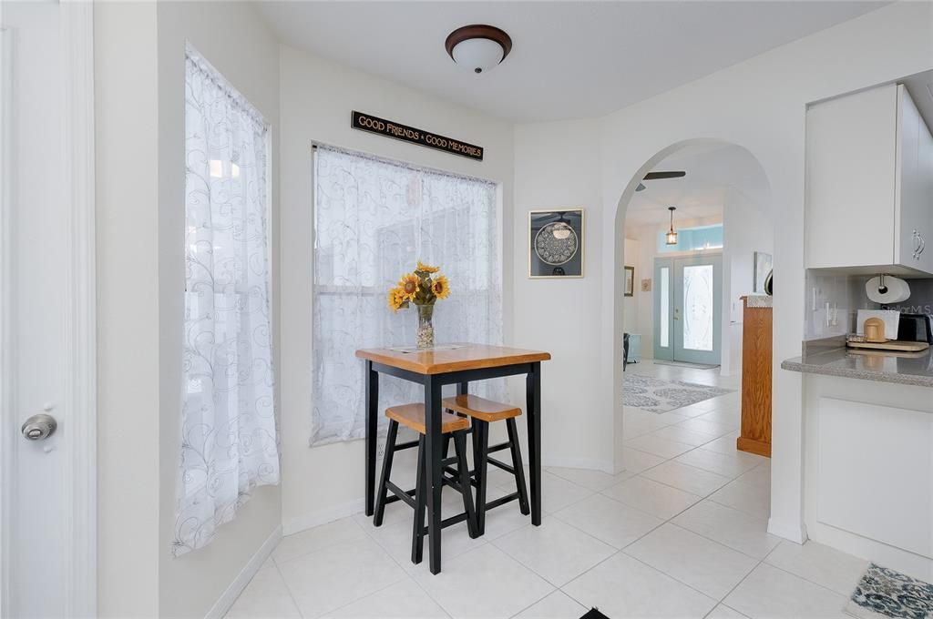 For Sale: $389,000 (3 beds, 2 baths, 1604 Square Feet)