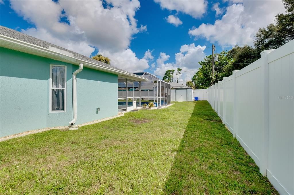 For Sale: $389,000 (3 beds, 2 baths, 1604 Square Feet)