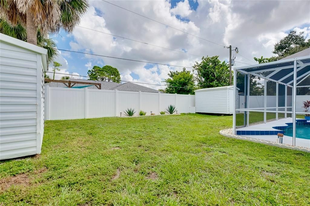 For Sale: $389,000 (3 beds, 2 baths, 1604 Square Feet)
