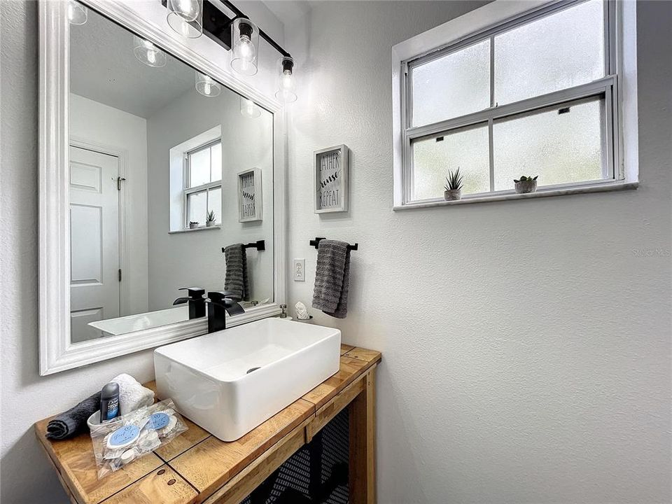 En Venta: $269,900 (3 camas, 2 baños, 1286 Pies cuadrados)