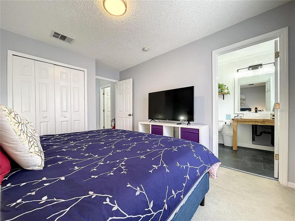 En Venta: $269,900 (3 camas, 2 baños, 1286 Pies cuadrados)