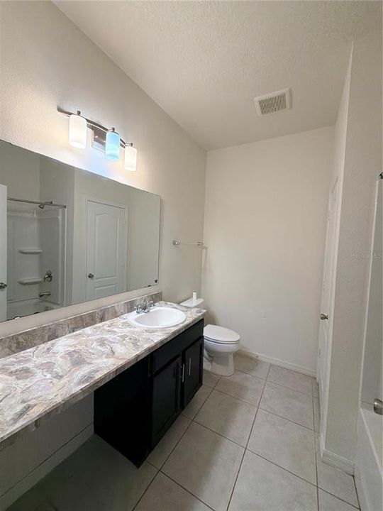 For Rent: $2,700 (4 beds, 2 baths, 1696 Square Feet)