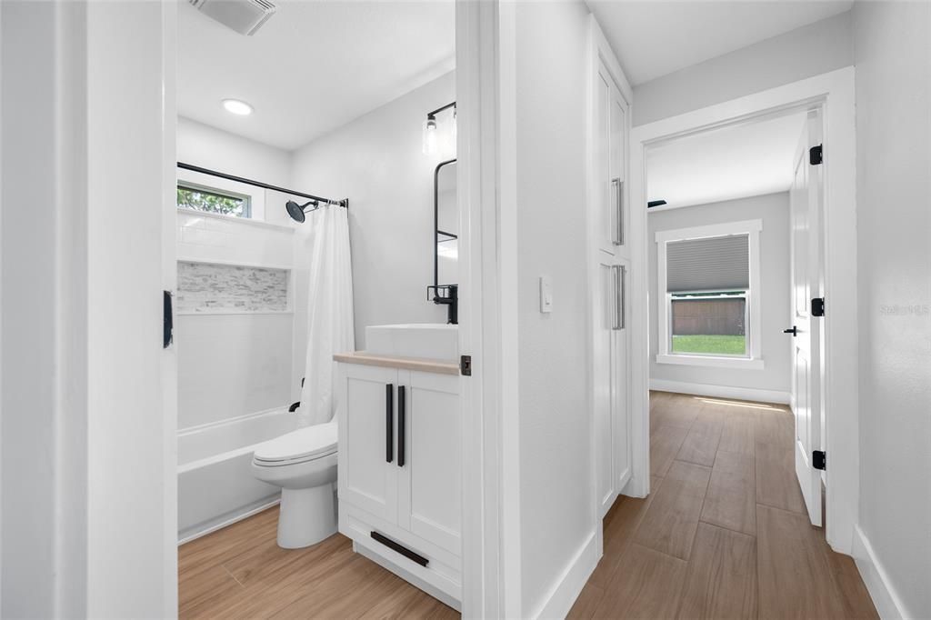 For Sale: $515,000 (3 beds, 2 baths, 1493 Square Feet)