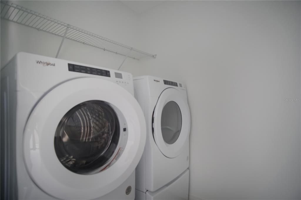 В аренду: $2,150 (4 спален, 3 ванн, 2217 Квадратных фут)