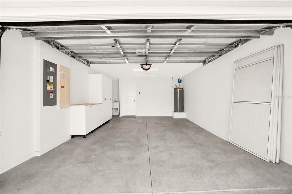For Sale: $297,000 (2 beds, 2 baths, 1184 Square Feet)
