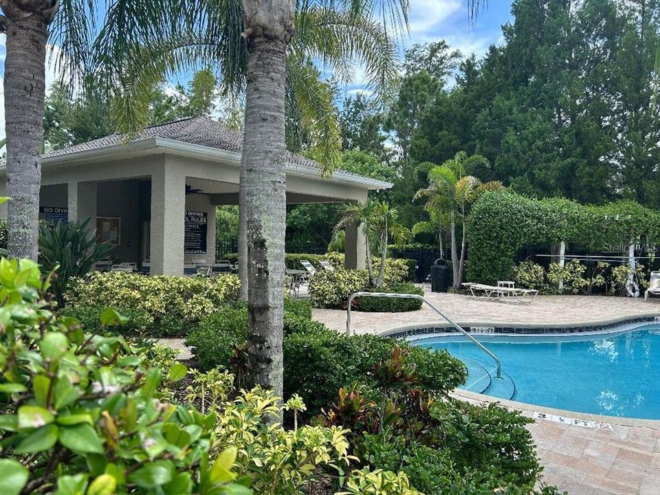 For Rent: $2,300 (2 beds, 2 baths, 1683 Square Feet)