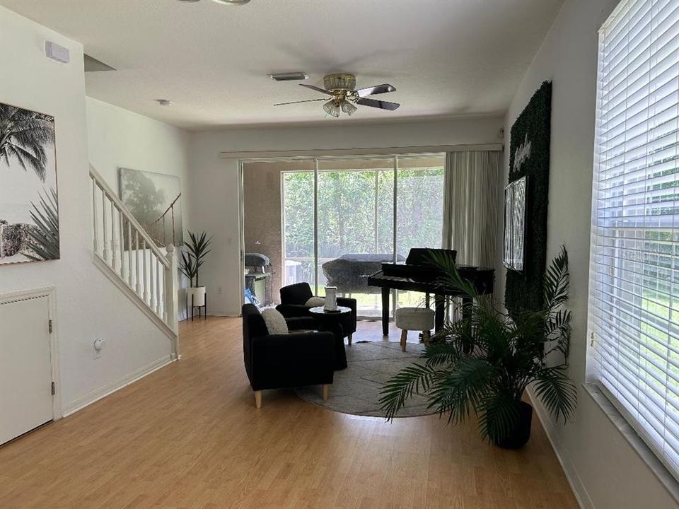 For Rent: $2,300 (2 beds, 2 baths, 1683 Square Feet)