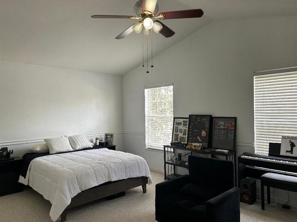 For Rent: $2,300 (2 beds, 2 baths, 1683 Square Feet)
