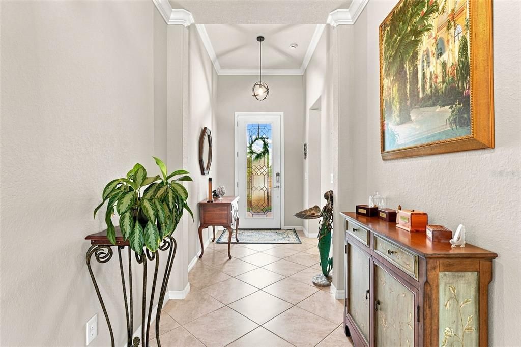For Sale: $349,999 (4 beds, 3 baths, 2035 Square Feet)