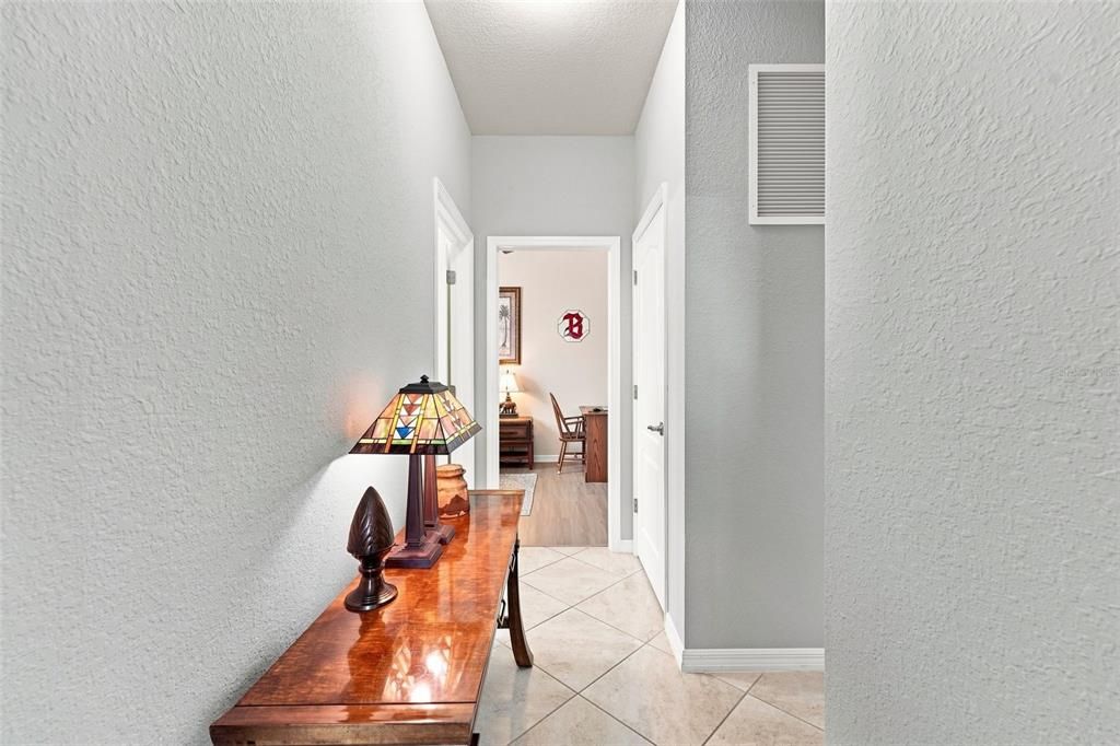 For Sale: $349,999 (4 beds, 3 baths, 2035 Square Feet)