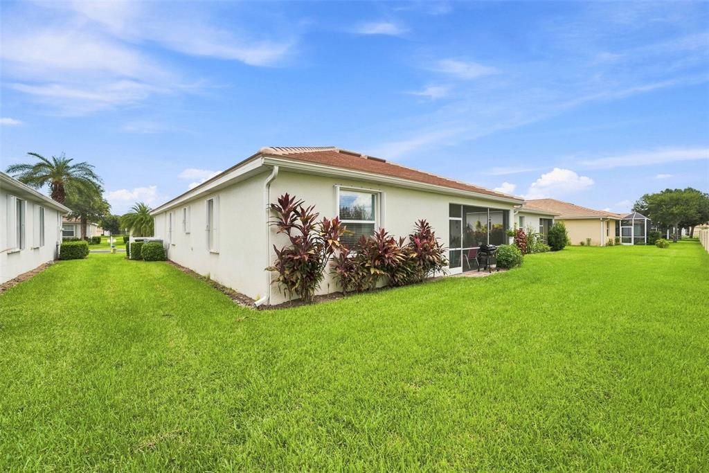 For Sale: $349,999 (4 beds, 3 baths, 2035 Square Feet)