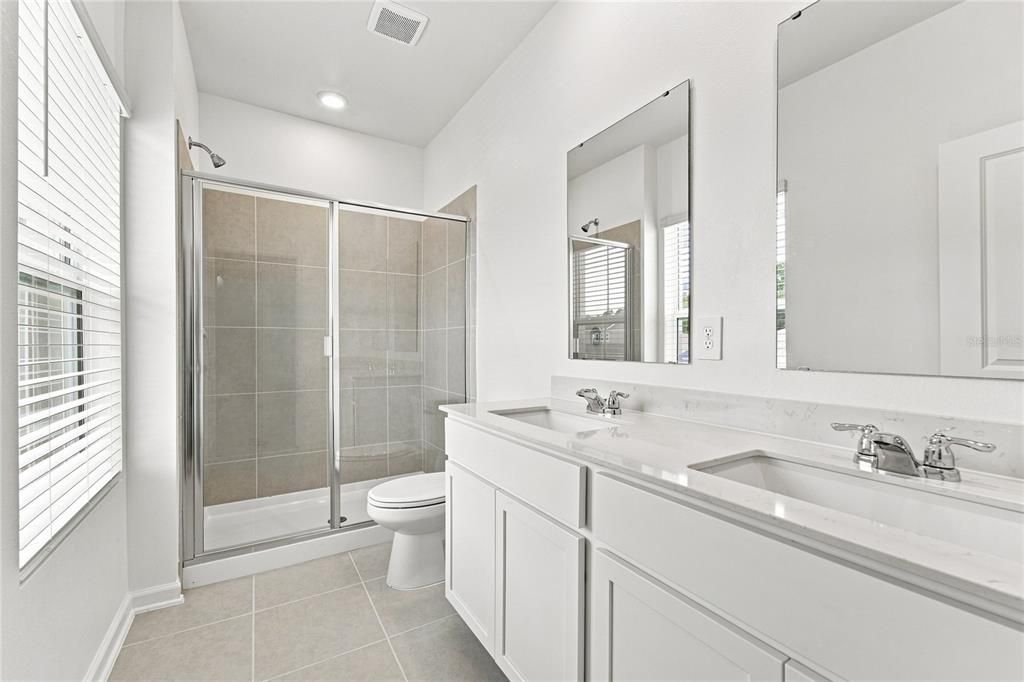 For Rent: $2,500 (3 beds, 2 baths, 1615 Square Feet)