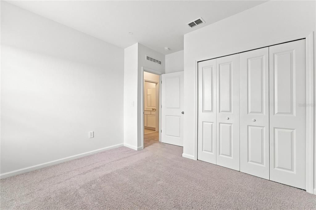For Rent: $2,500 (3 beds, 2 baths, 1615 Square Feet)