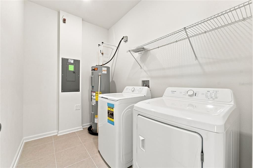 For Rent: $2,500 (3 beds, 2 baths, 1615 Square Feet)