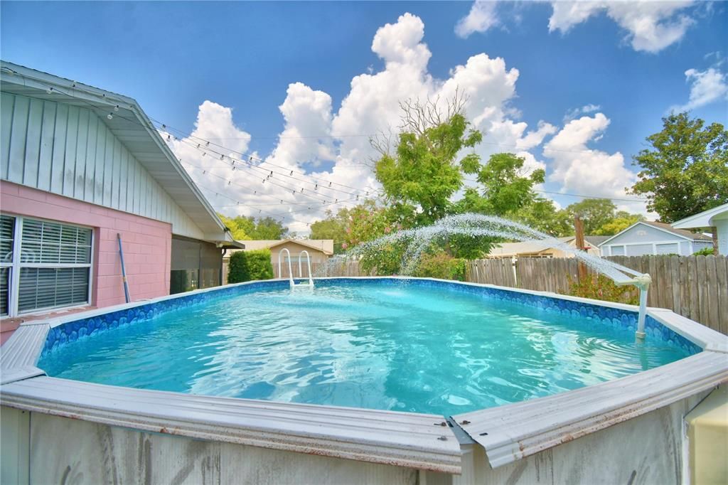 For Sale: $349,900 (3 beds, 2 baths, 1892 Square Feet)