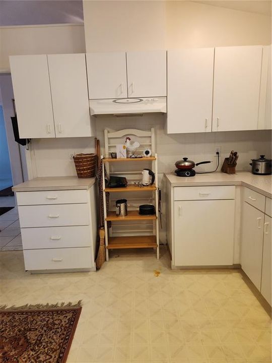 For Sale: $274,900 (3 beds, 2 baths, 1552 Square Feet)