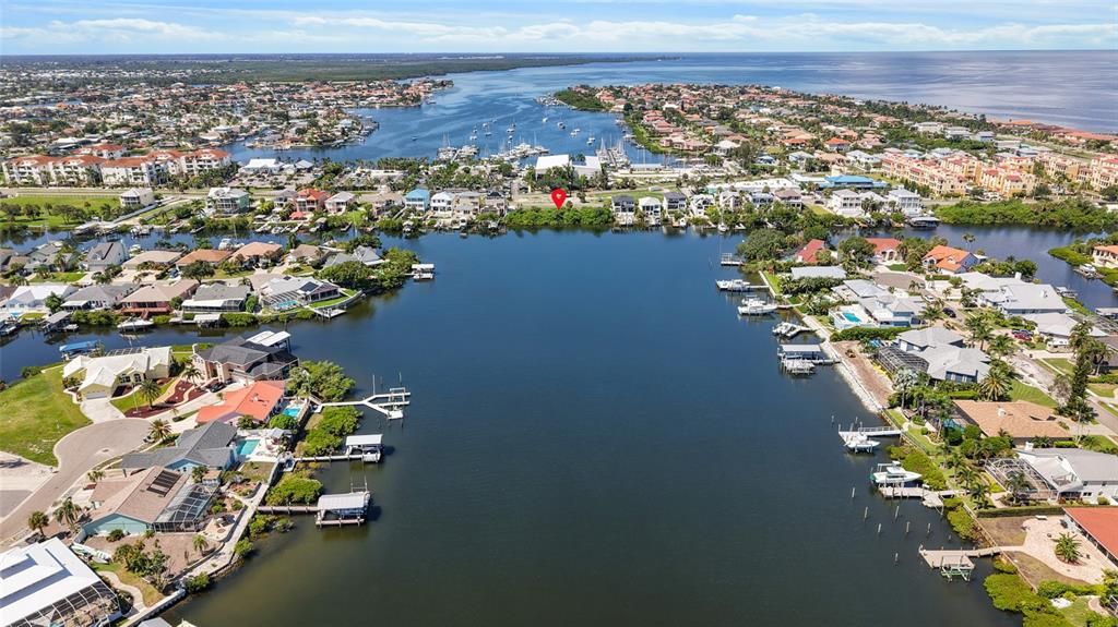 На продажу: $175,000 (0.21 acres)