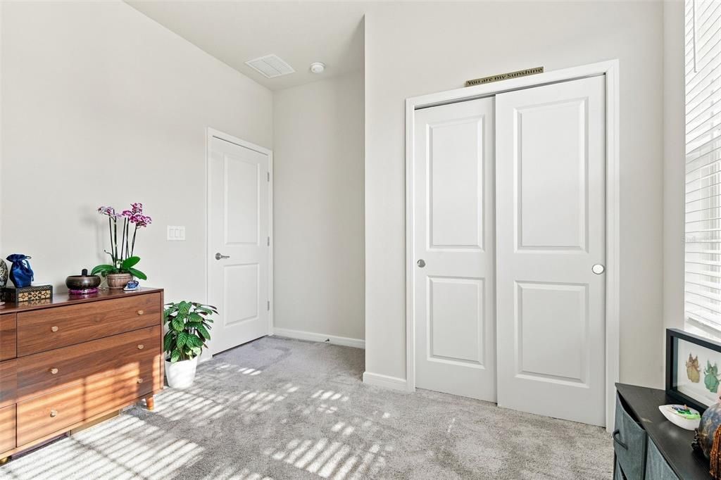 For Sale: $350,000 (3 beds, 2 baths, 1650 Square Feet)